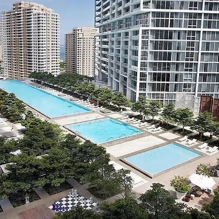 Iconic Icon W Unit - Pool & Ocean Views Appartement